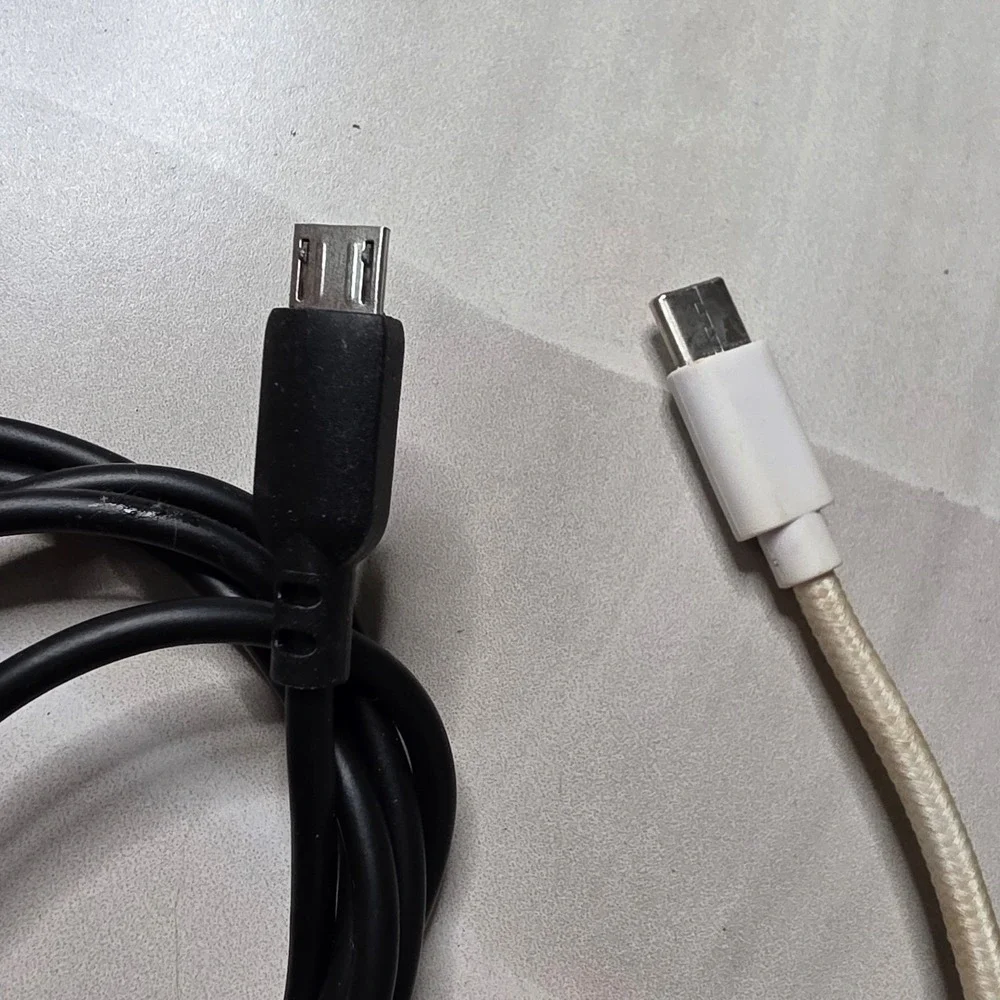 HTC TC U250 Wall Charger Block with Micro-USB and Braided USB-C Cables Set W4